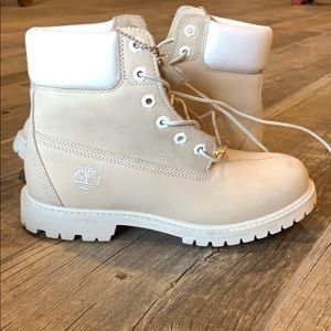 Custom Timberland Women’s 6-inch Premium Boots